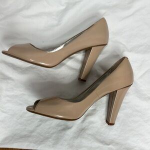 Lines Paola Heels